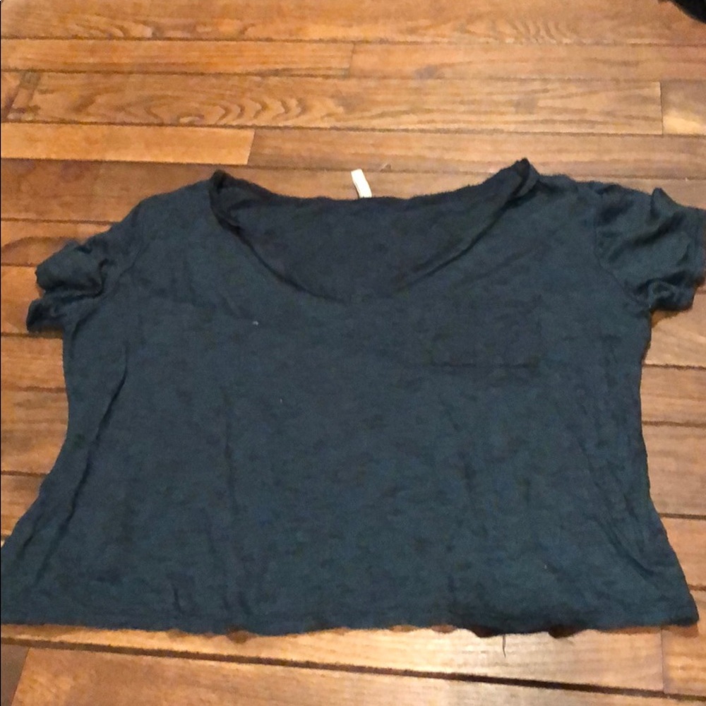 Green and black pocket tee